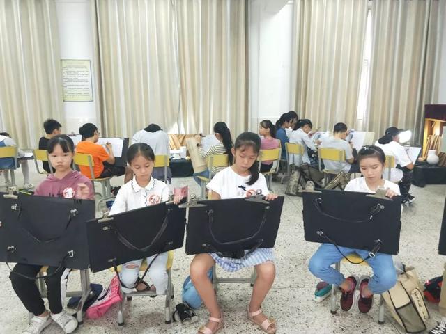 震撼！福清千人书画大赛上演......-28.jpg