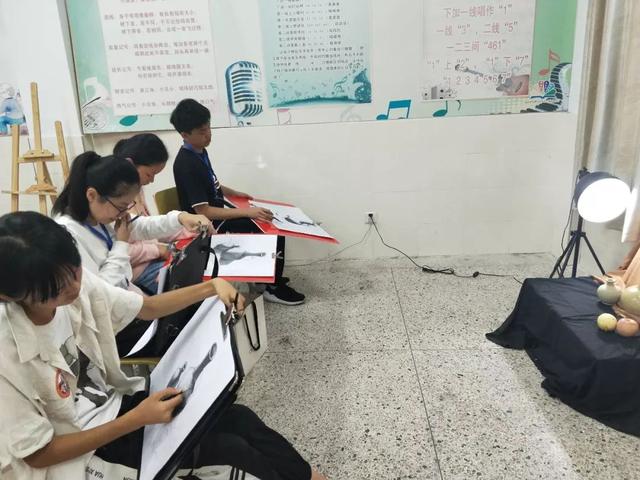 震撼！福清千人书画大赛上演......-32.jpg