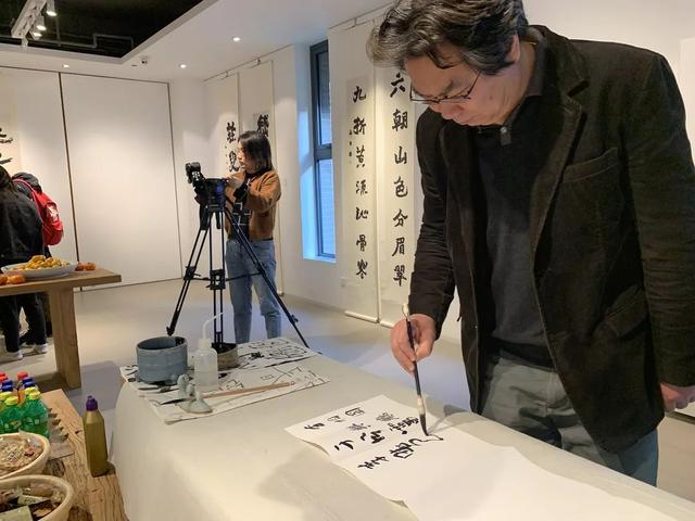 现场报道｜梦见老齐·齐剑南书画艺术周年纪念展于朗禾空间开幕-36.jpg