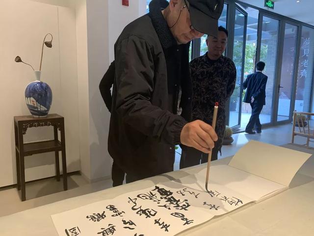 现场报道｜梦见老齐·齐剑南书画艺术周年纪念展于朗禾空间开幕-44.jpg