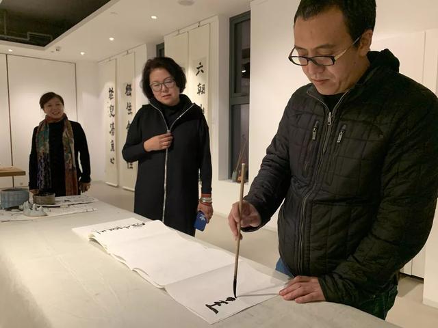 现场报道｜梦见老齐·齐剑南书画艺术周年纪念展于朗禾空间开幕-46.jpg