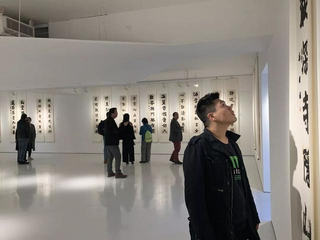 现场报道｜梦见老齐·齐剑南书画艺术周年纪念展于朗禾空间开幕-48.jpg