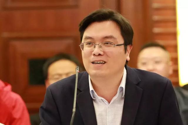 大道无垠陈仕彬书画研讨会专题（三）——众家评说《出夔门》-19.jpg