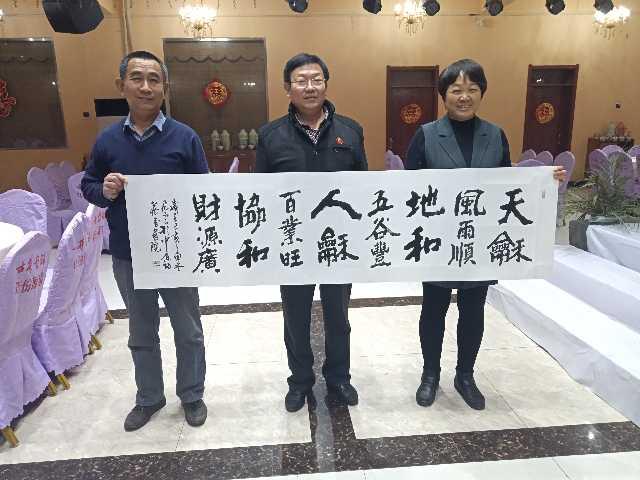中原归藏书画院书画家协和分院做笔会交流-11.jpg