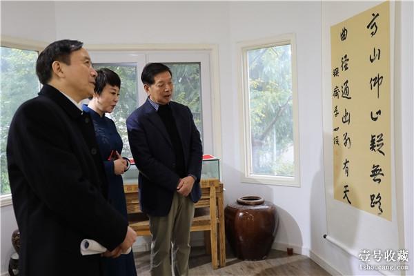 李世俊书法艺术展开幕 百幅作品“问道江城”-9.jpg