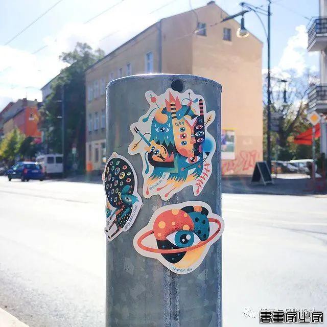 插画丨色彩斑斓的“小怪兽”插图，极具趣味的超现实主义装饰风-62.jpg