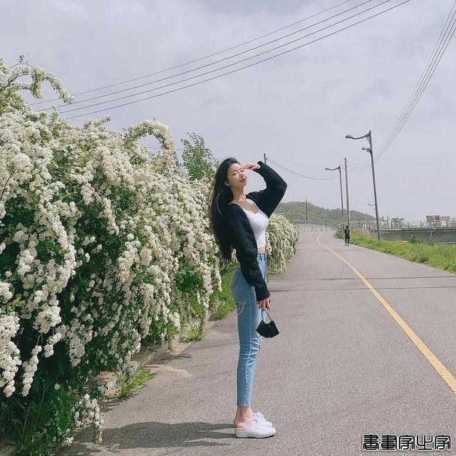 「壁纸插画分享」不要因为寂寞随便牵手，然后依赖上-9.jpg