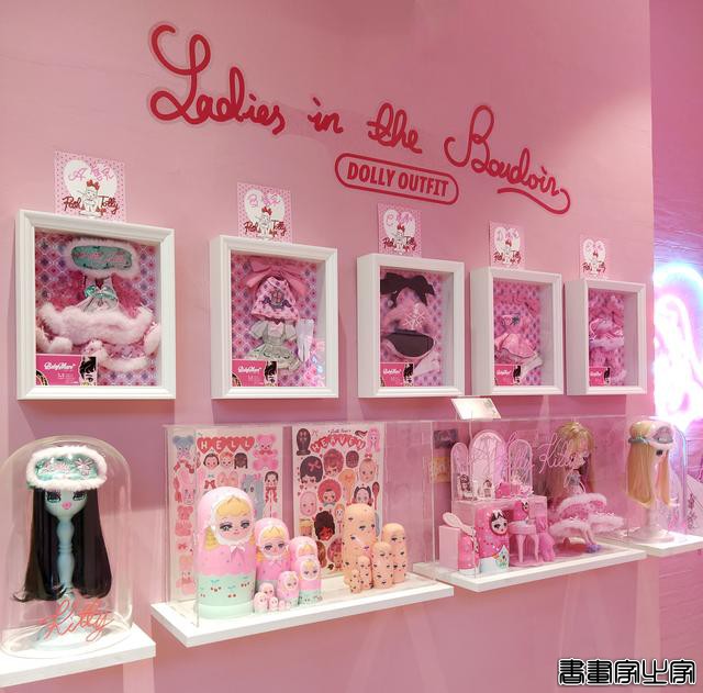 Bmal插画展：Ladies In The Boudoir | 鲸字号书店-31.jpg