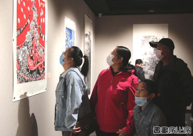 第六届全省农民书画展在威海开幕-1.jpg