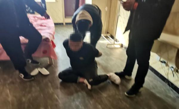 三处“引流”诈骗窝点被捣毁，50余人落网！-4.jpg