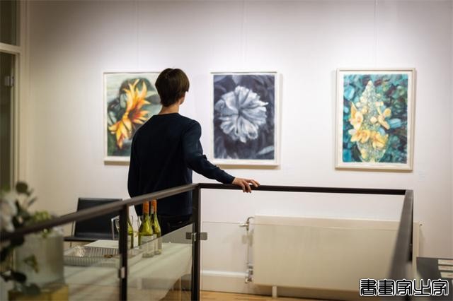 “中瑞水彩画展”在斯德哥尔摩中国文化中心举办-4.jpg