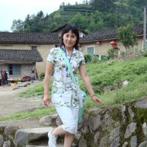 王奕妍