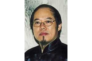 周逢俊