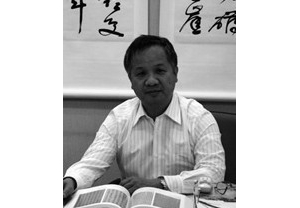 李砚强